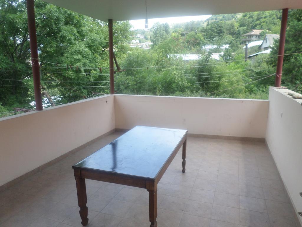 Guest House Sen Dilijan Luaran gambar